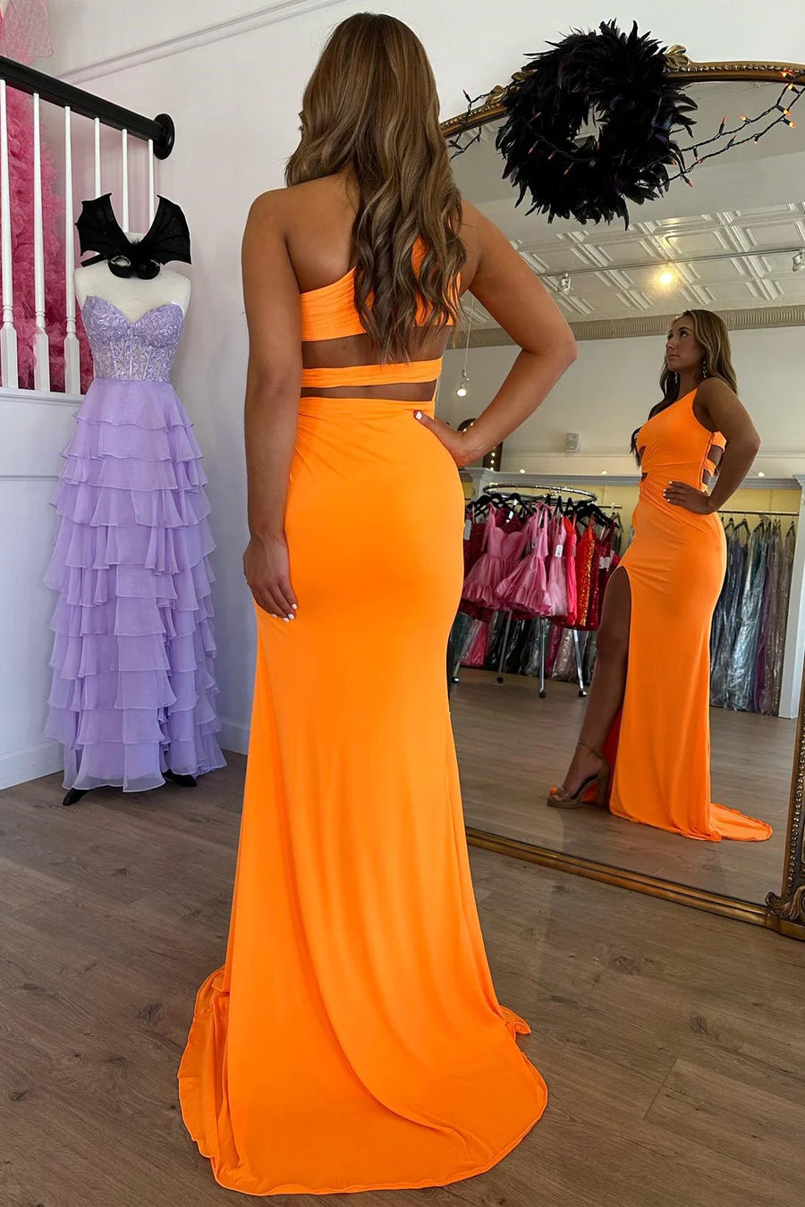 Vestido de fiesta de sirena con un solo hombro y abertura